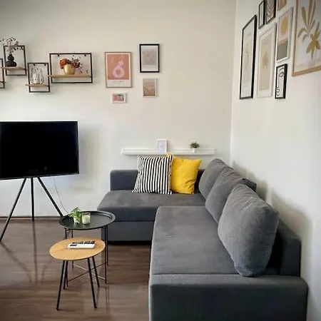 Cozy Free Parking Wi-fi Netflix Sofia